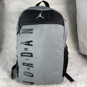 NIKE Air Jordan Jumpman youth Backpack & Insulated Lunch Tote Set Grey/black